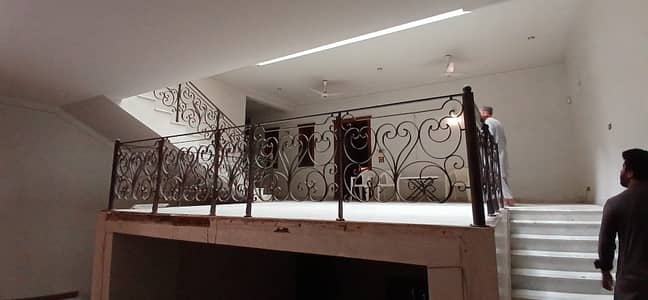 1200 Yards Independent Bungalow Rent For Office Use