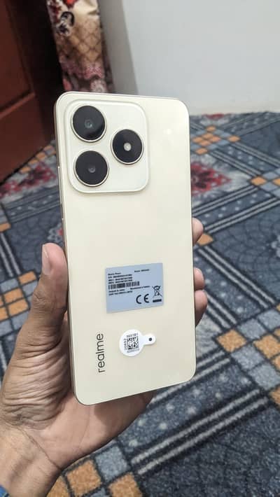 Realme C61 6+12 128GB with Box