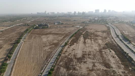 1000 Sq Yd Plot For Sale Precinct-18, Bahria Town Karachi Just 3 Mins Drive from Main Gate, Near Jinnah Avenue & Close to Theme Park | Ideal for Residence or Investment.