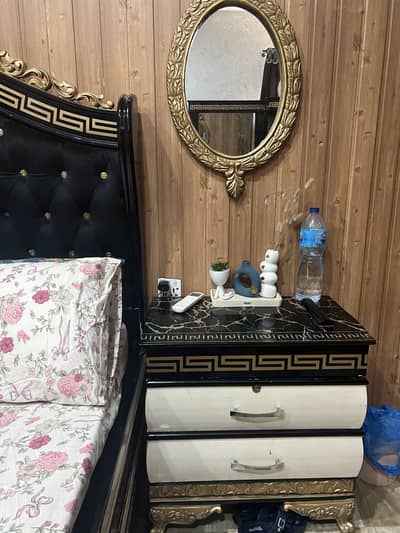  Luxury Bedroom Set for Sale – Elegant & Stylish 