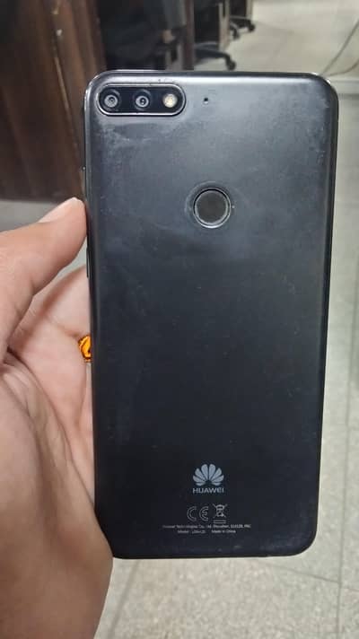 Huawei y7 Prime