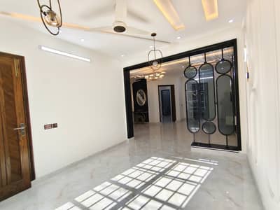 5 Marla Very Beautiful Brand New Ultra Modern House For SALE In Johar Town Phase-2 Super Hot Location A++ Cunstriction