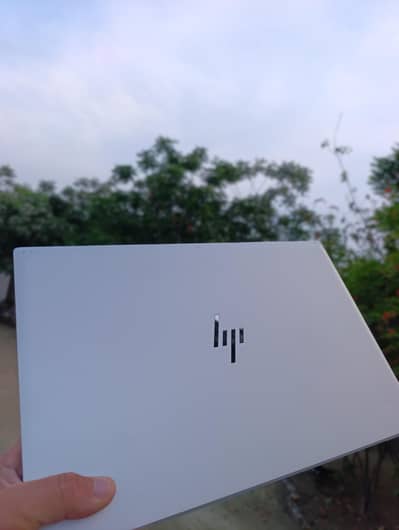 Hp Ryzen 5Pro 845 g8