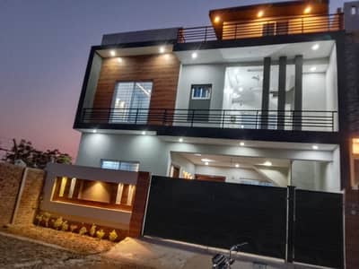 Centrally Located House In Wapda Town Phase 1 - Block E Is Available For sale