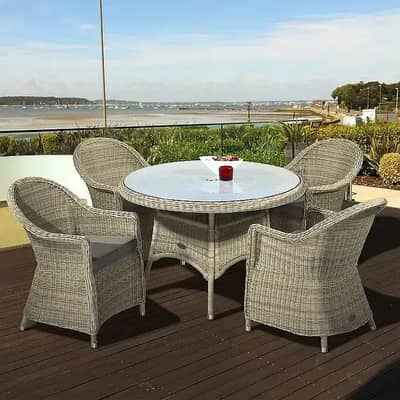 4 seater dining set/center table/caffee chairs/restaurant furniture