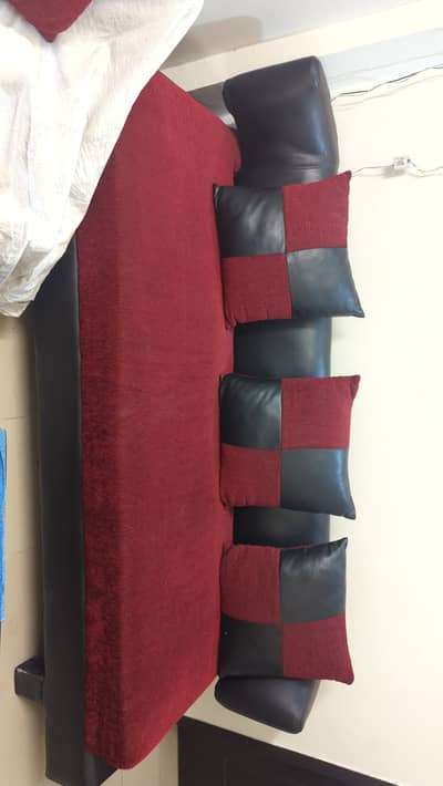 6 Seater Sofa for Sale | Stylish Black & Red | Good Condition | 40k