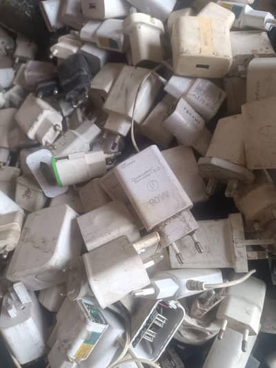 Samsung / Huawei / Oppo Original Chargers Used & Scrap