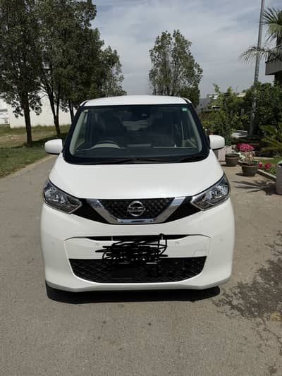 Nissan dayz S-hybrid