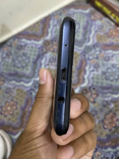 Infinix Hot 11 play 10/10 condition specification 4/64Gb