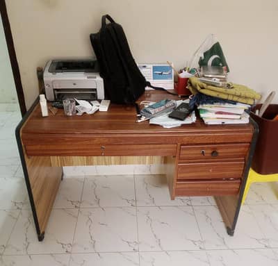 Study / Office Table