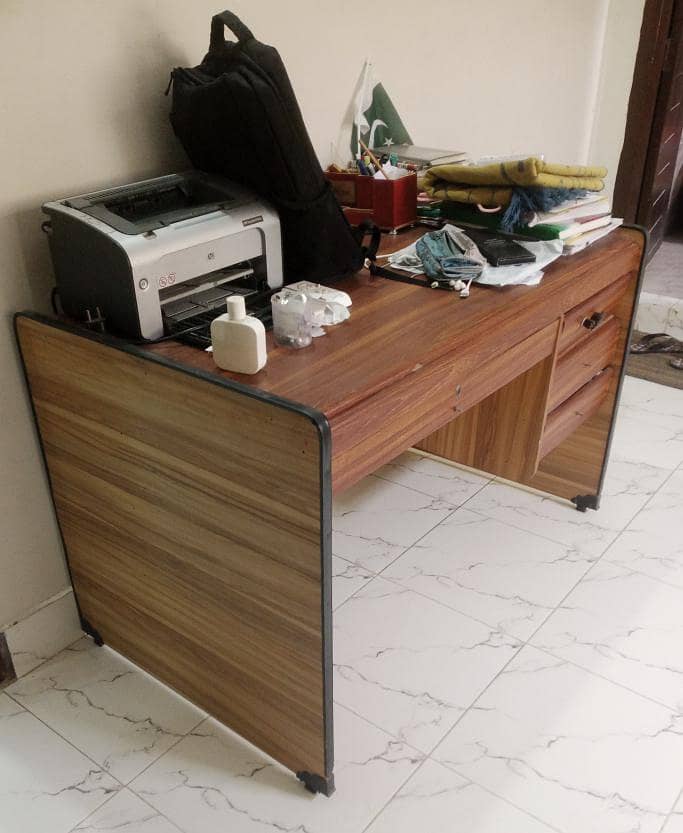 Study / Office Table 1