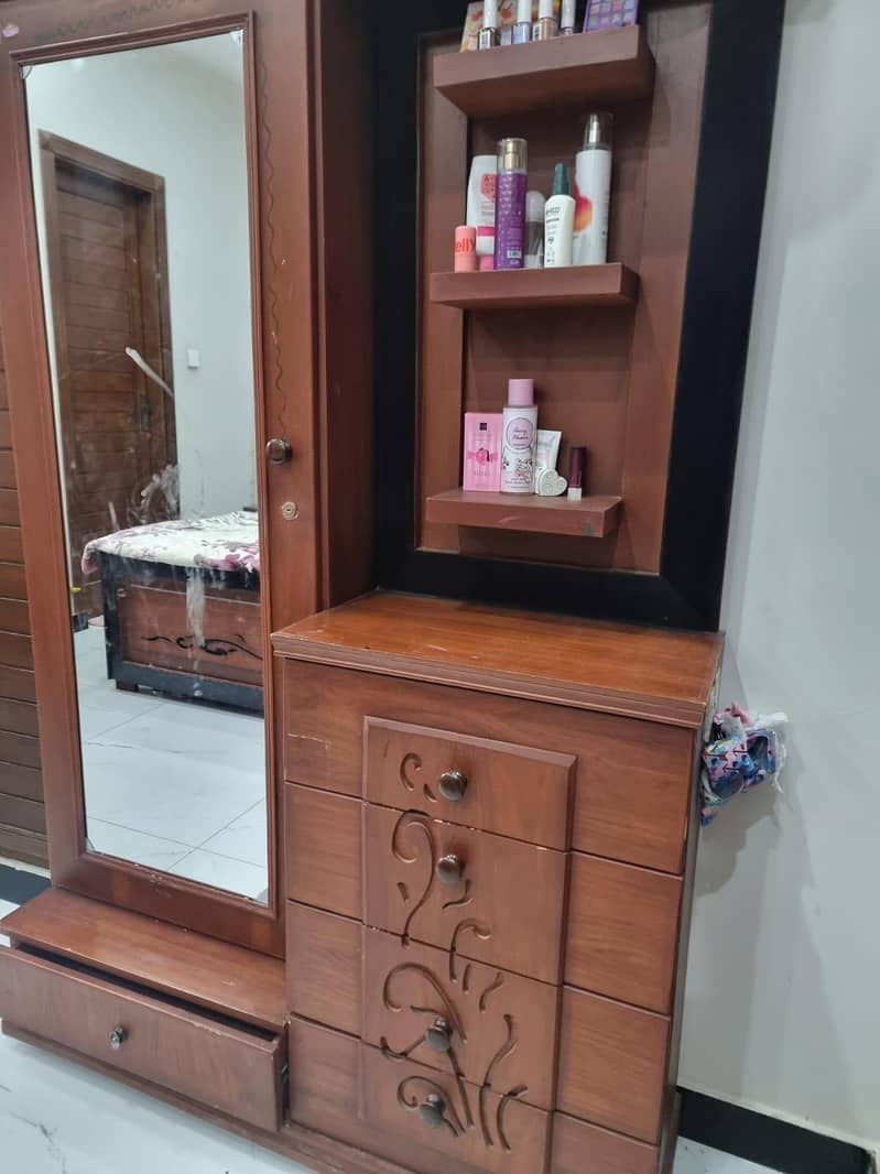 bed with side table and dressing table 1