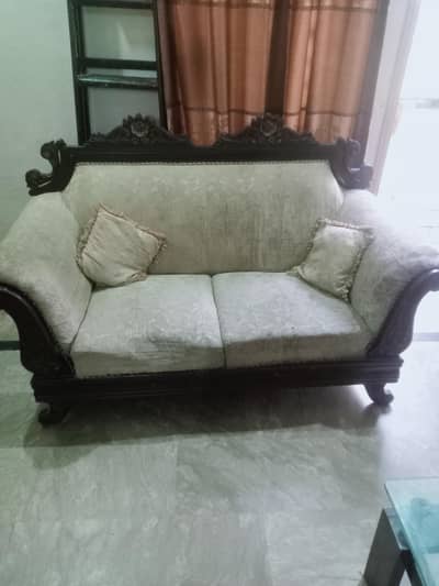 us min ha . whatsp. 03054543970