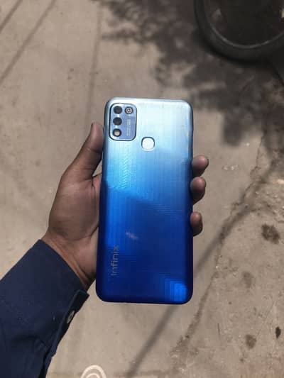 Infinix hot 11 play all ok panel change hai per acha wala hai