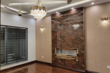 A 10 Marla House Is Up For Grabs In Bahria Town