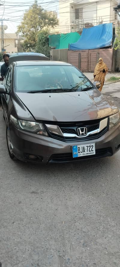 Honda City 2017 Model Islamabad Register Minor Touching Biomatric. . .