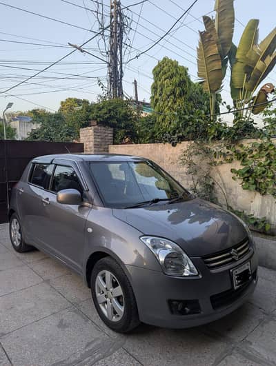Suzuki Swift Dlx