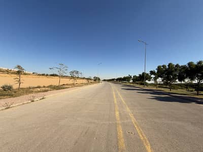 500 Sq Yd Paradise Villas Facing Plot For Sale Precinct-51, Bahria Paradise, Bahria Town Karachi Close To Park & Mosque | Developed & Ready-To-Construct Plots | Prime Location For Investment.