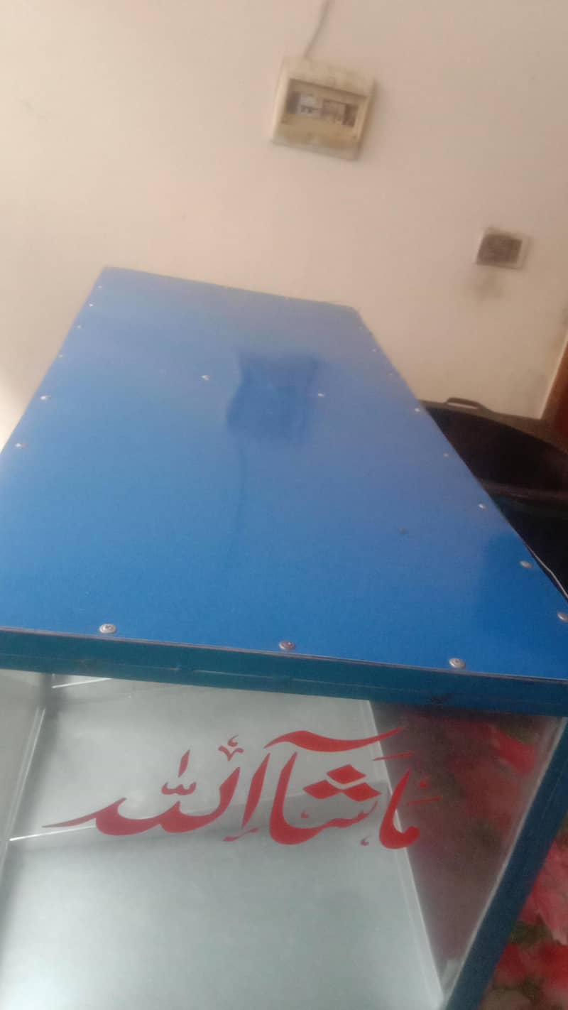 fast food display good condition only one month use 03135457053 - Food ...