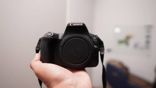 Canon 200D Camera for Sale