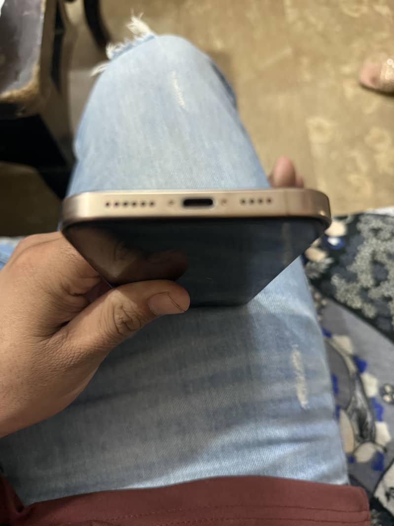 Iphone 16 pro max 2