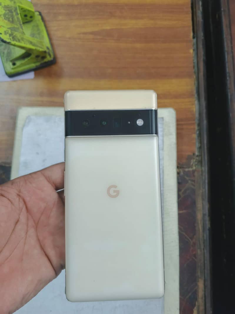 google pixel 6 pro( 12/128 ) 0