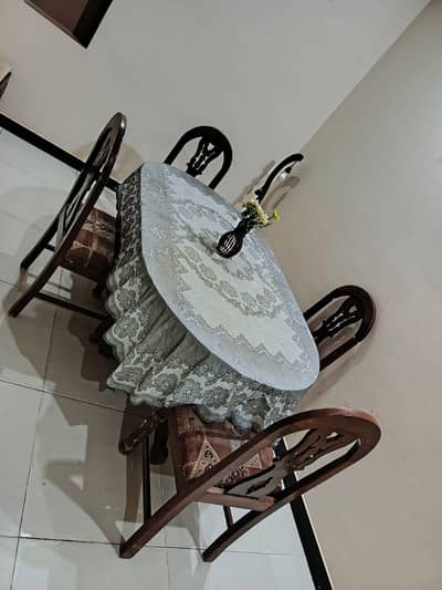 Dining Table Set With 4 chairs
