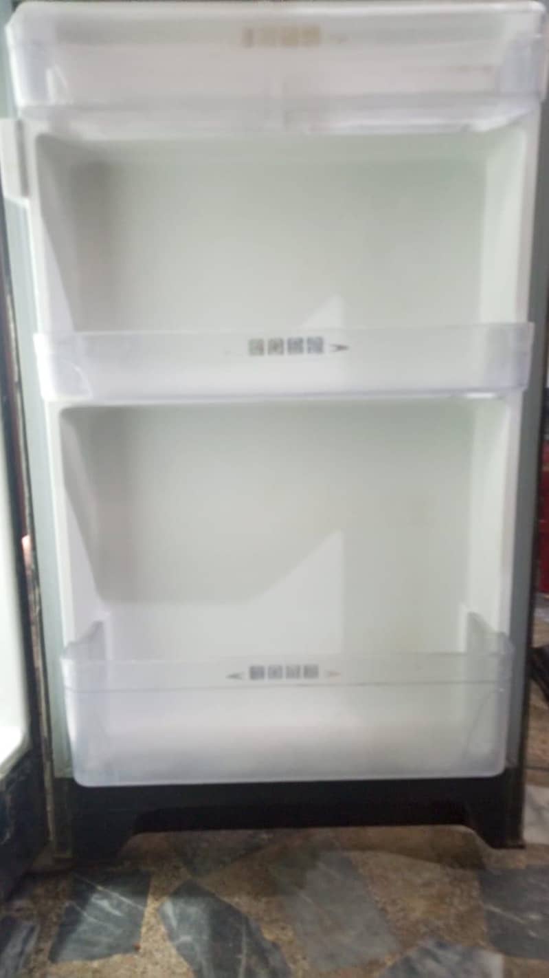 small fridge 4