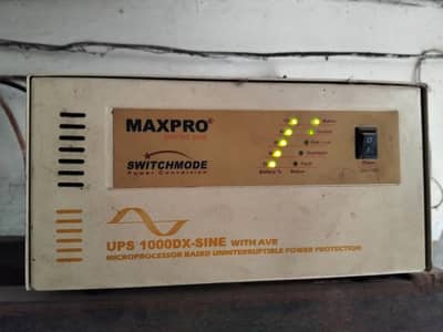 MaxPro UPS 1000DX-SINE with avr   Microprocessor based