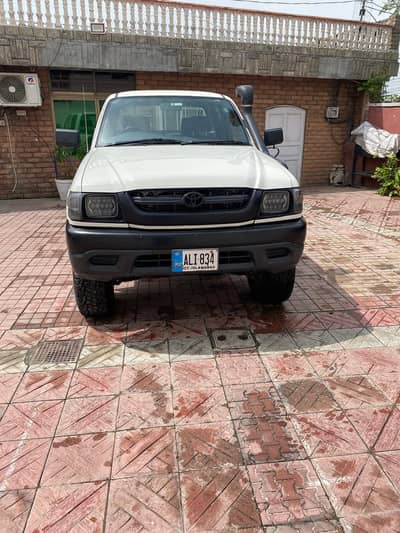Toyota Hilux Tiger 2005 4x4 Double Cabin – Pristine Condition