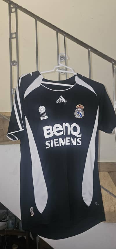 Real Madrid Retro 2006-2007 Away Original Quality