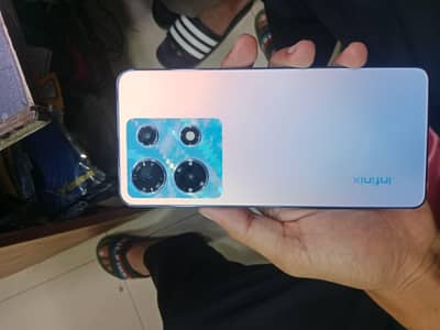 INFINIX NOTE 30 WITH  BOX CHARGER