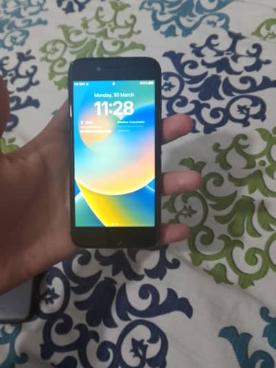 iphone 8 64gb true tone on/battery health 100)