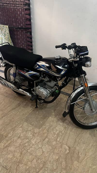 Honda 125, 2025