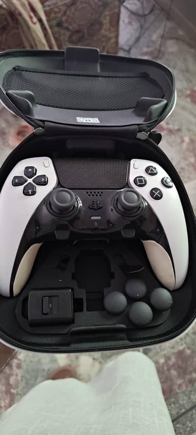 PS5 edge controller