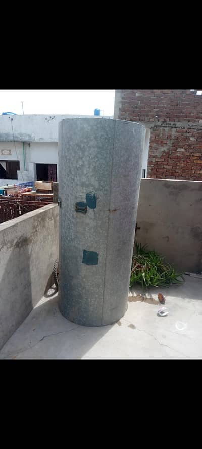 Gandum store container ha ( bharula ha )