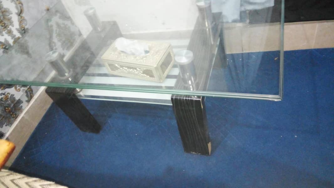 sofa set with table 2