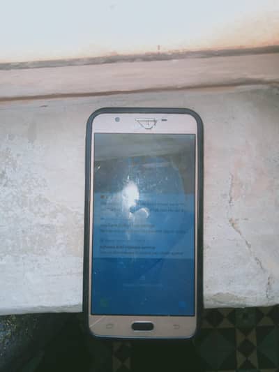 noSamsung Galaxy J7 Thora SA touch crack hai chlny my all ok