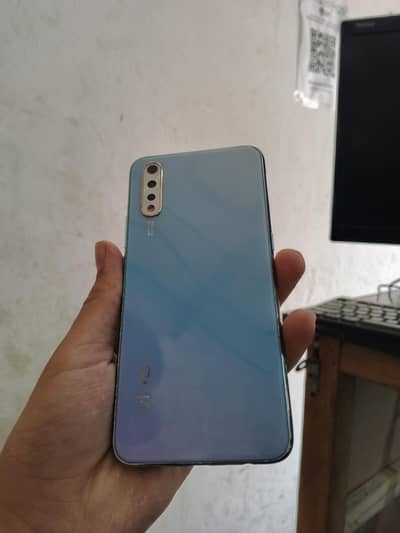 vivo s1 8/256 ha finger off ha Baki all ok