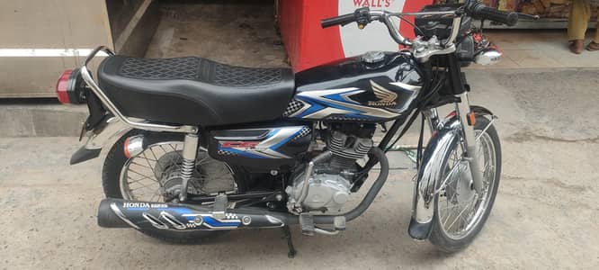 honda 125 2025model black