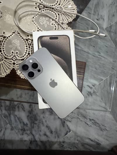 iPhone 15 Pro Max (jv)