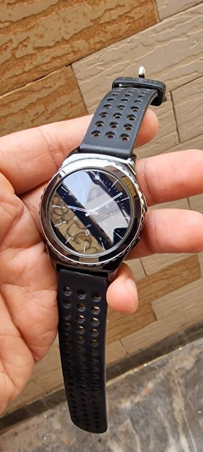 Samsung Gear S2 Classic Smartwatch Box+6Straps+3 Extra Glass Lahore