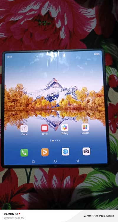 Huawei Mate X2  Foldable