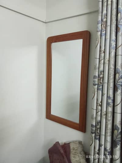 Wooden Frame Mirrror