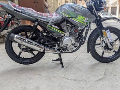 YBR 125 G 2023 For Sale Islamabad Register