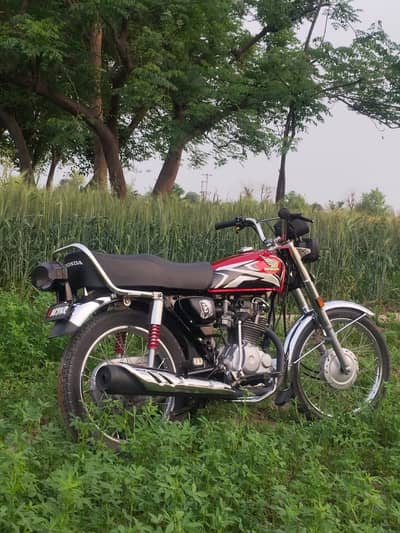 Honda CG 125 2025