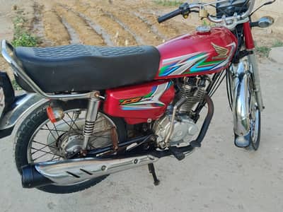 Honda 125 for urgent sale