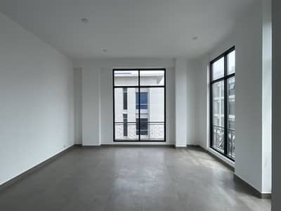 Office Floor Available On Rent