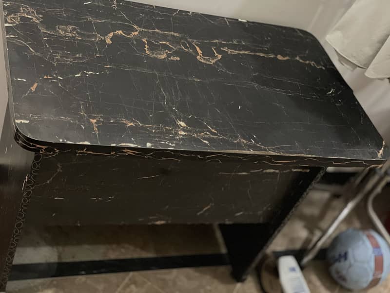 Chair with computer table 1