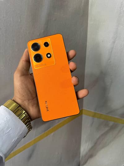 note 30 Infinix 8/256 with box